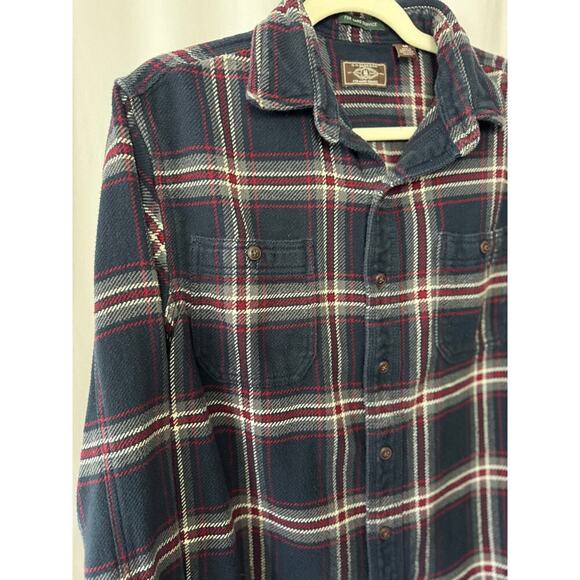 G.H. Bass & Co. Plaid Button-Down Shirt - Size Medium - Picture 3 of 7